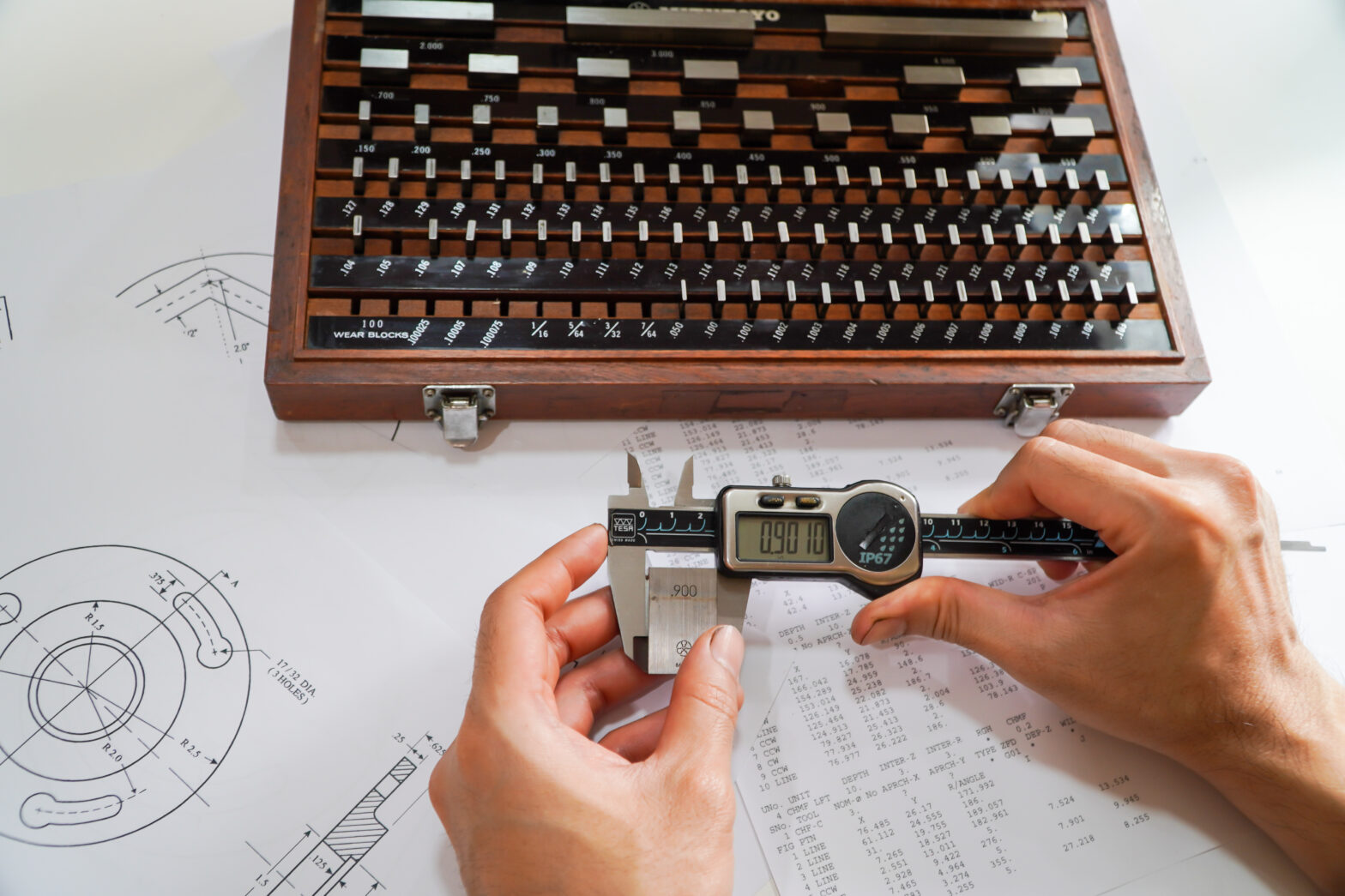 digitalmicrometersanddigitalverniercalipersperformcalibrationon